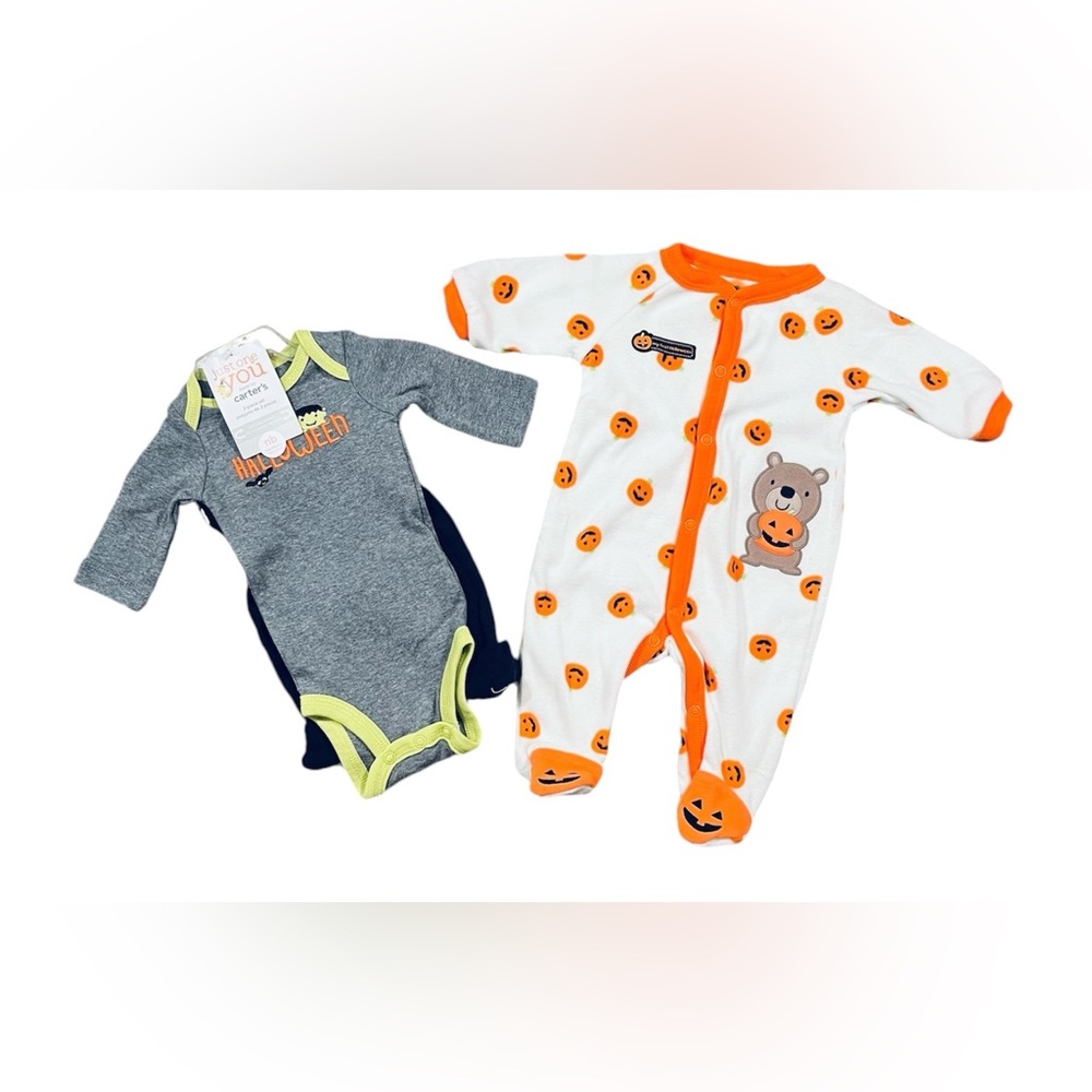 NWT Carter’s Newborn Halloween Onesie & 2pc Outfit